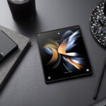 Samsung представи сгъваемия Galaxy Z Fold 4 с подобрена издръжливост и мощност