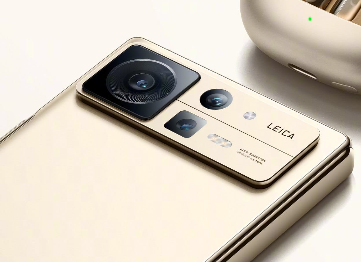 Xiaomi представи тънкия сгъваем смартфон Mix Fold 2 с оптика на Leica