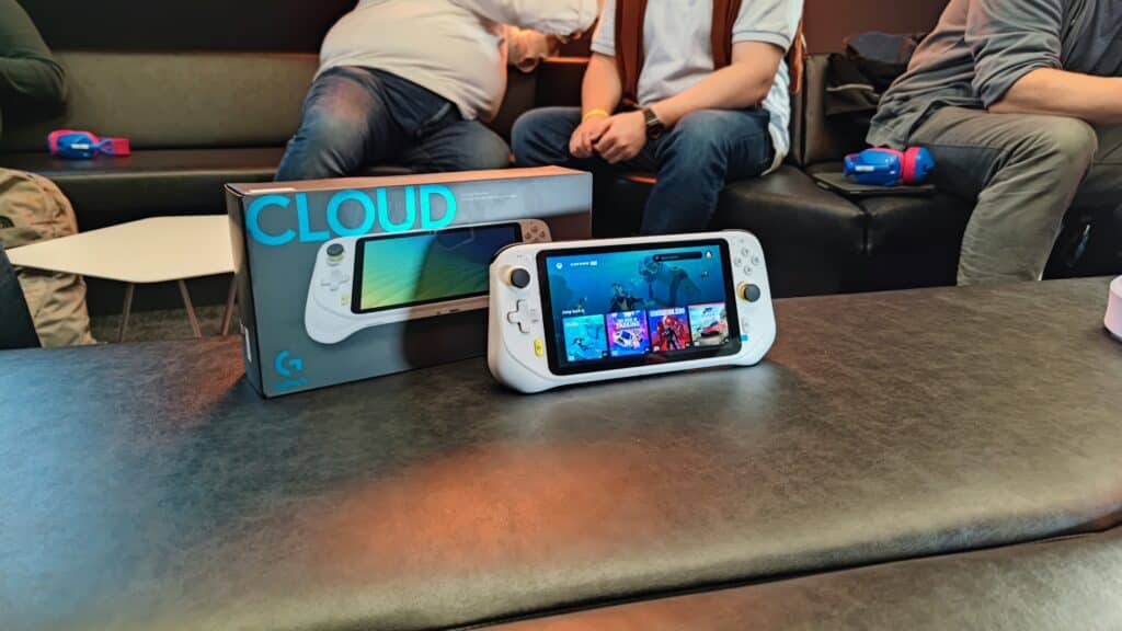 Logitech G Cloud е тук – Xbox в джоба и много повече