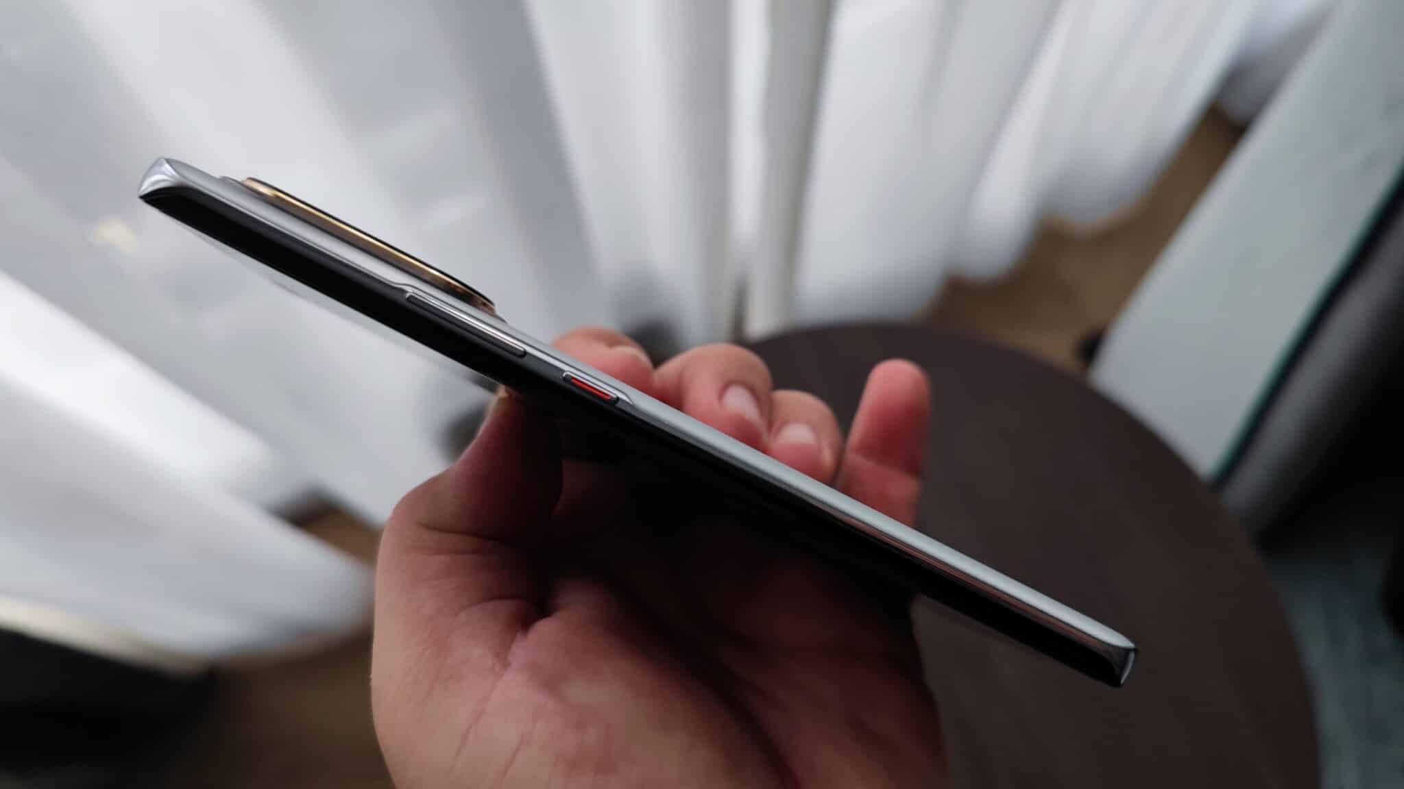 Huawei nova 10 Pro: силен хардуер, 60МР селфи камера и основна камера на познатото високо ниво в бляскава обвивка