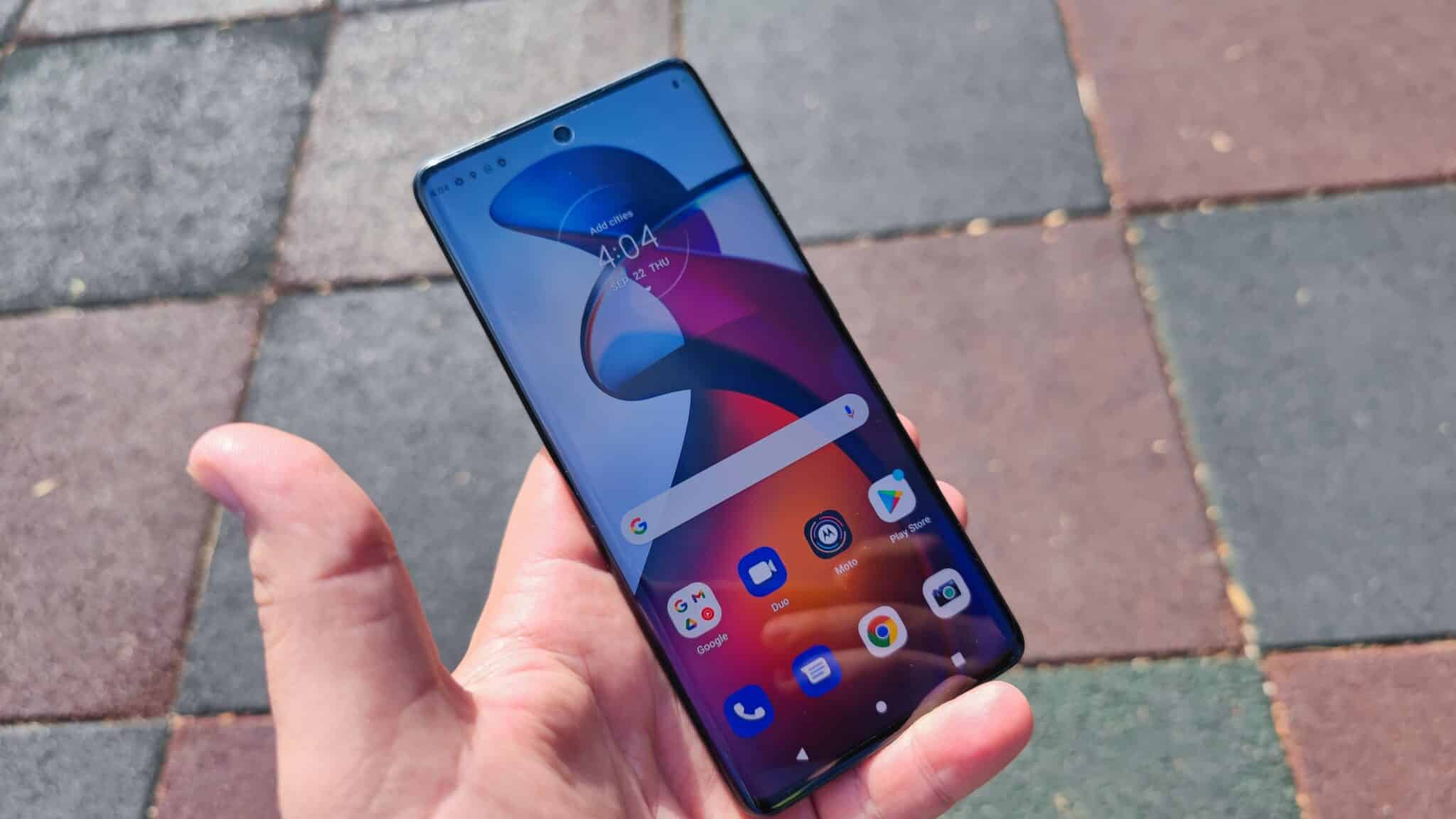 Motorola Edge 30 Fusion – достоен представител на премиум устройствата от среден клас