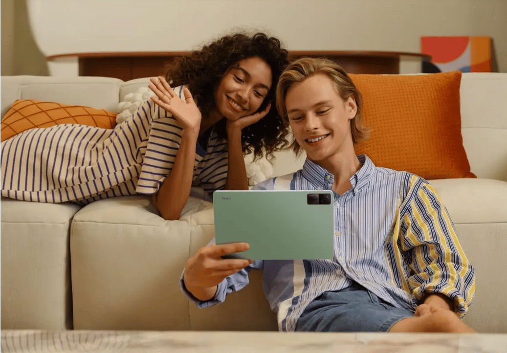 На живо: Xiaomi представя 12T и 12T Pro, Redmi Pad, Xiaomi Smart Band 7 Pro и други устройства