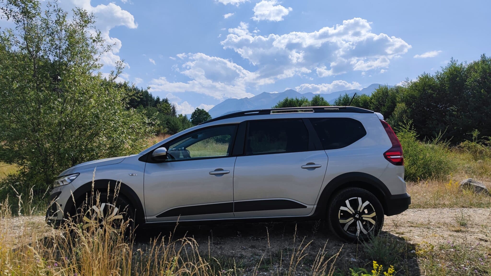Dacia Jogger – просторен и изгоден
