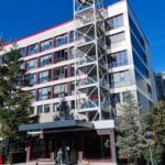 Xiaomi 12T – среден клас, но конкурент за много флагмани
