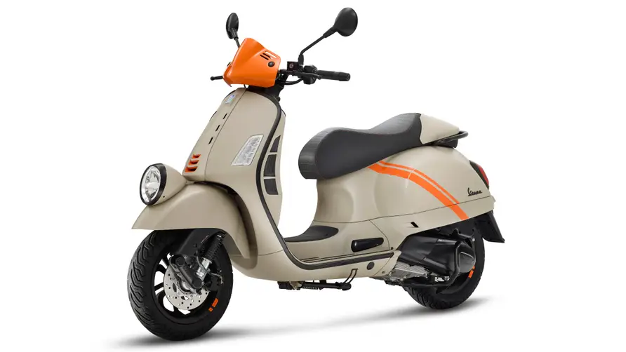 Новия модел на Vespa GTV с впечатляващ дизайн