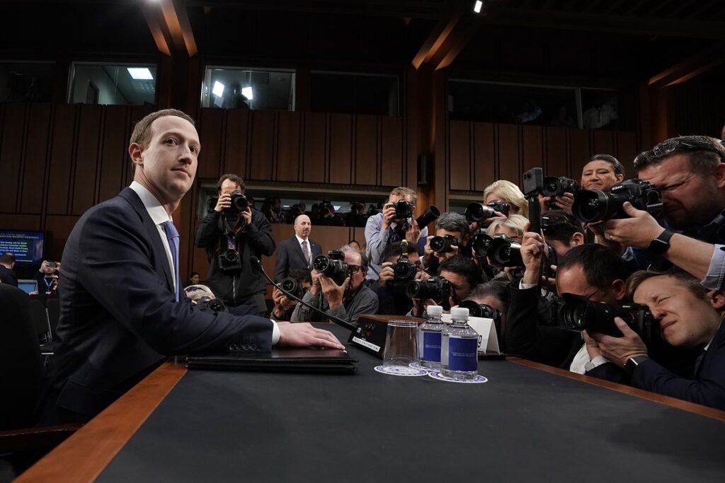 Meta плаща 5 милиона, за да приключи скандалното дело, свързано с Cambridge Analytica