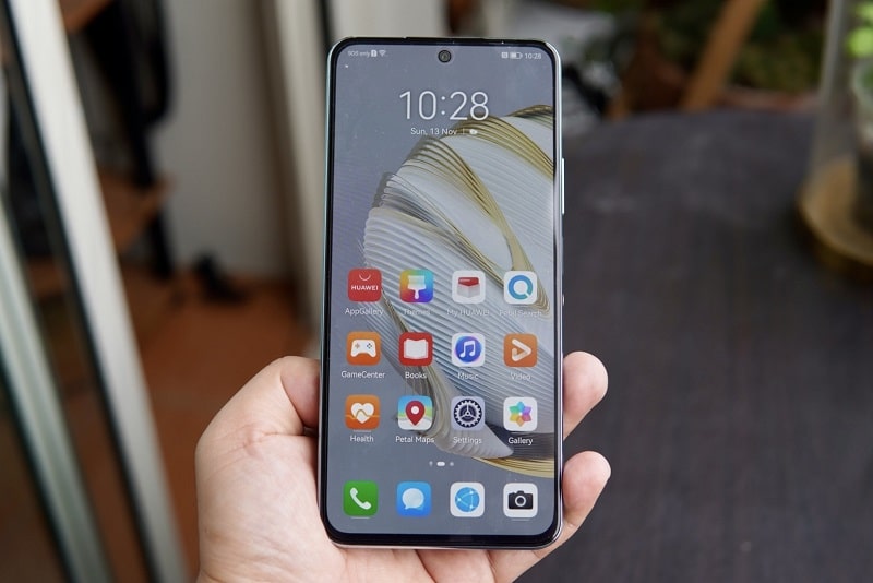 Huawei nova 10 SE – функционален и стилен смартфон, надскачащ средния клас
