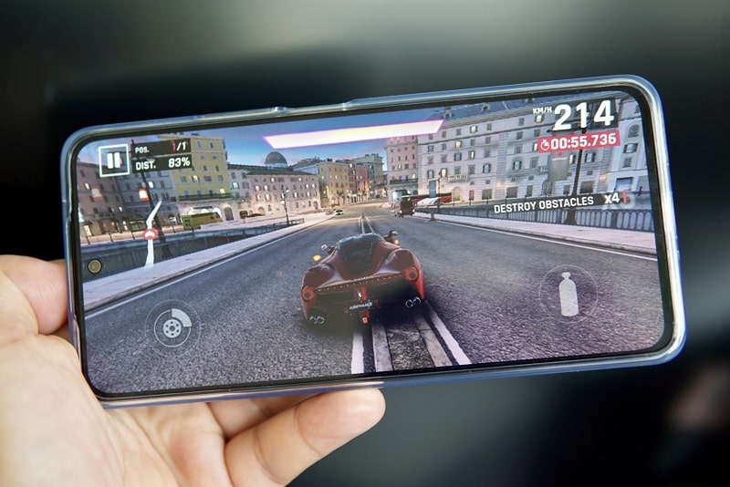 Huawei nova 10 SE – функционален и стилен смартфон, надскачащ средния клас