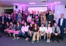 Студентско приложение за хора с увреждания спечели първия AI хакатон за млади предприемачи