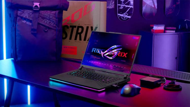 ASUS ROG Strix: първите геймърски лаптопи с 18-инчови дисплеи