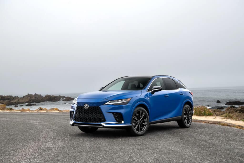 Най-надеждният SUV, „ходил“ някога по майката Земя. Lexus RX. Новото поколение.