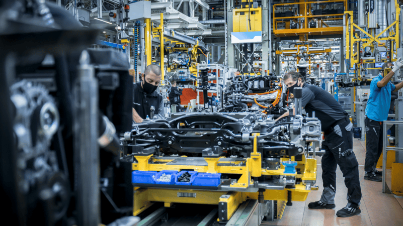 Произведено в метавселената: Mercedes разработва фабрики от следващо поколение с NVIDIA Omniverse