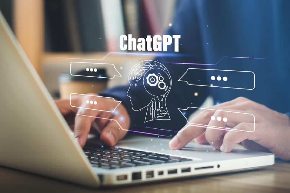 ChatGPT ще доведе до масови съкращения, но икономистите са уверени, че няма от какво да се страхуват