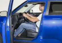 Най-подходящите автомобили за високи шофьори според Consumer Reports