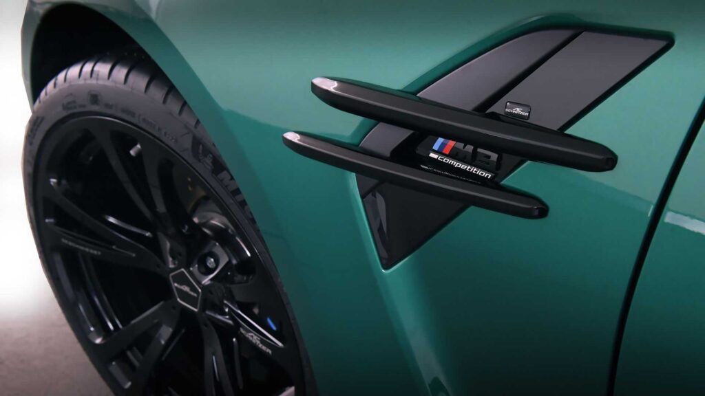 Комбито BMW M3 получава 610 коня и аеродинамичен бодикит от AC Schnitzer