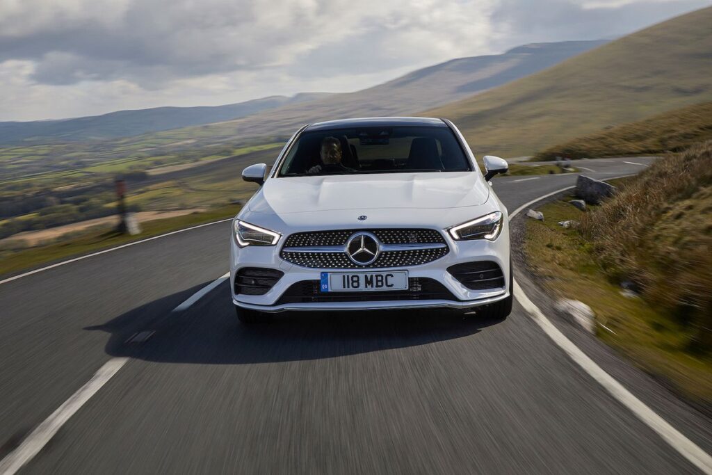 Mercedes-Benz CLA. Достоен ли е за титлата „мини CLS“?