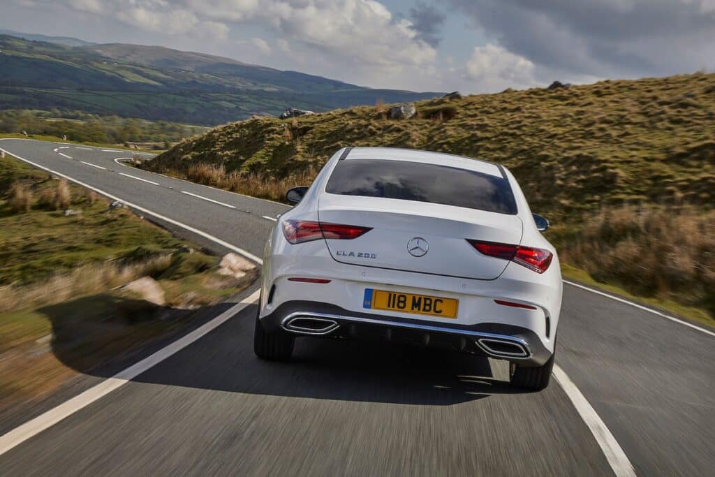 Mercedes-Benz CLA. Достоен ли е за титлата „мини CLS“?