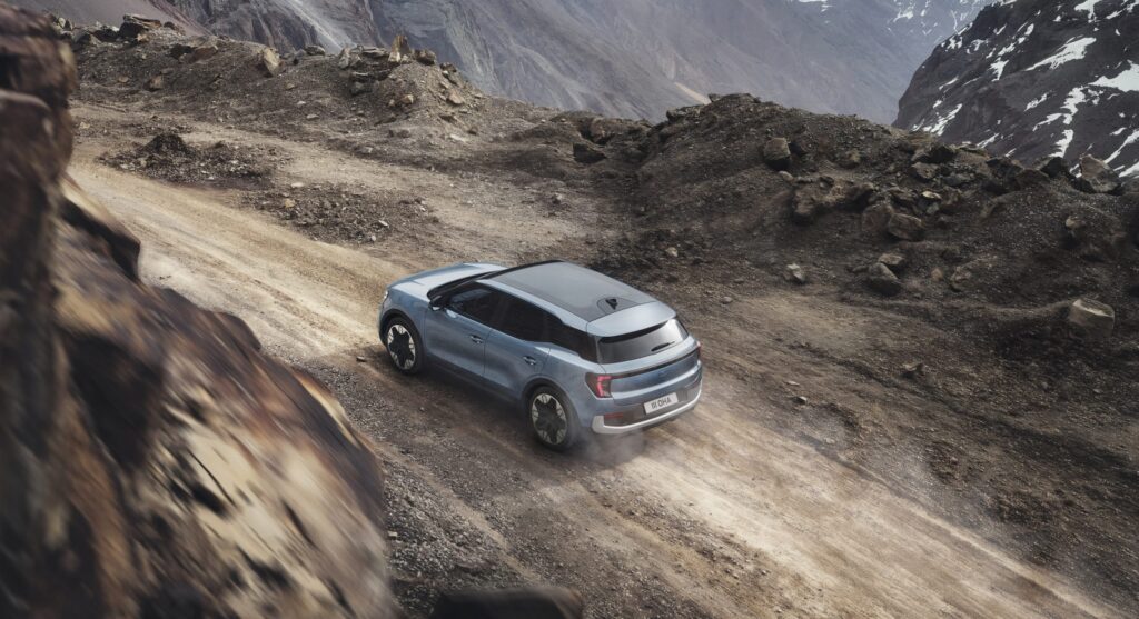 Ford представи напълно електрическия кросоувър Explorer EV който ще се продава само в Европа