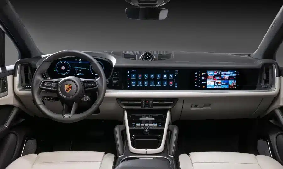 Новият Porsche Cayenne получава повече мощност и цифров интериор