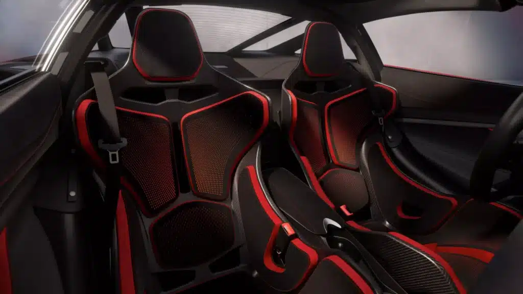 Най-лекият и мощен сериен автомобил на МcLaren. 750S