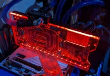 Radeon RX 7900 XTX догонва GeForce RTX 4090 по производителност при 700W консумация на електроенергия