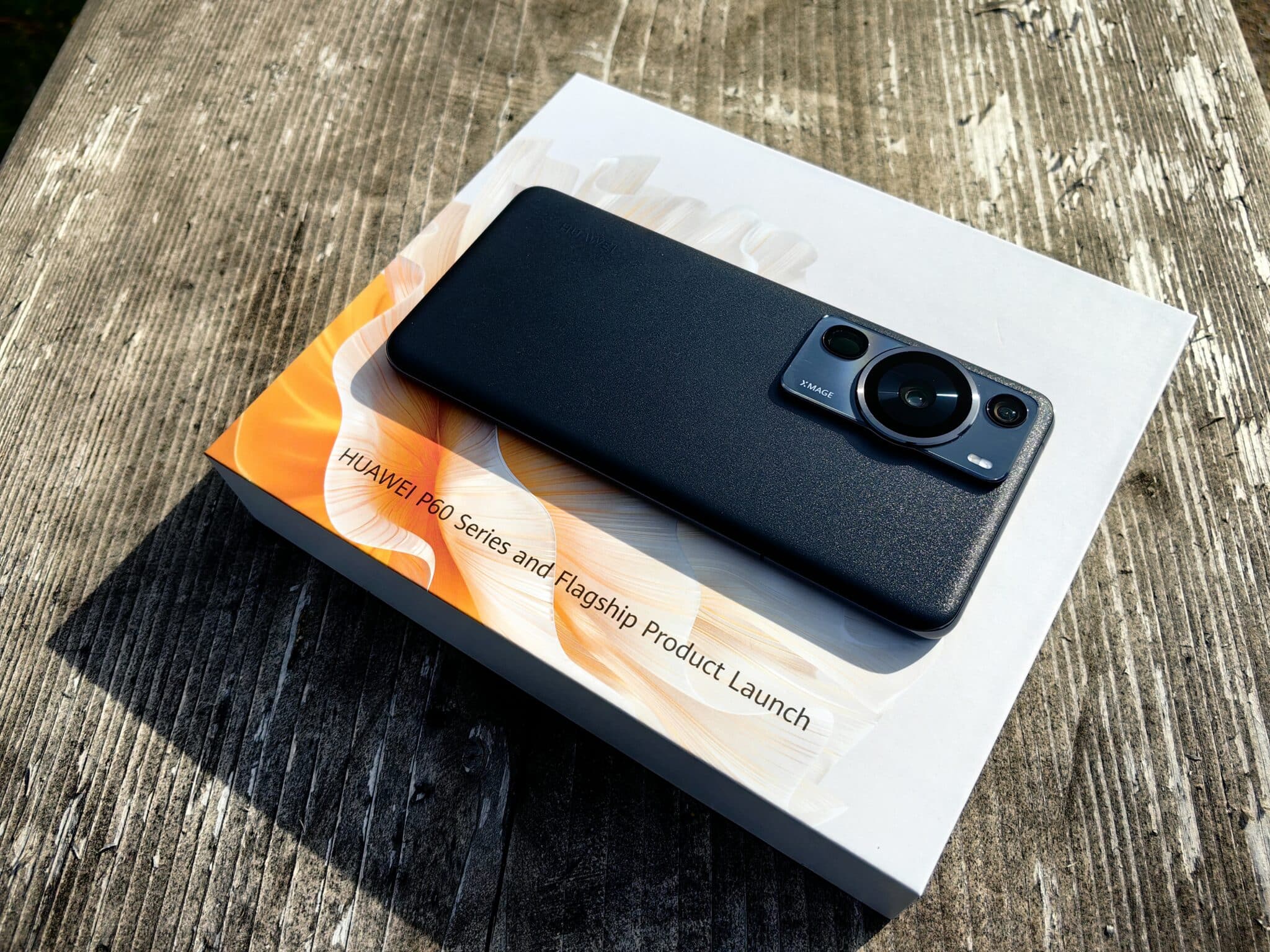Huawei P60 Pro – премиум фото флагман с уникален дизайн
