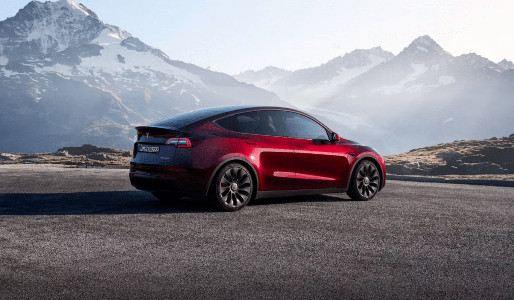 5 неща, които собствениците на Tesla биха искали да са верни за електромобилите им, и 5 които наистина са верни