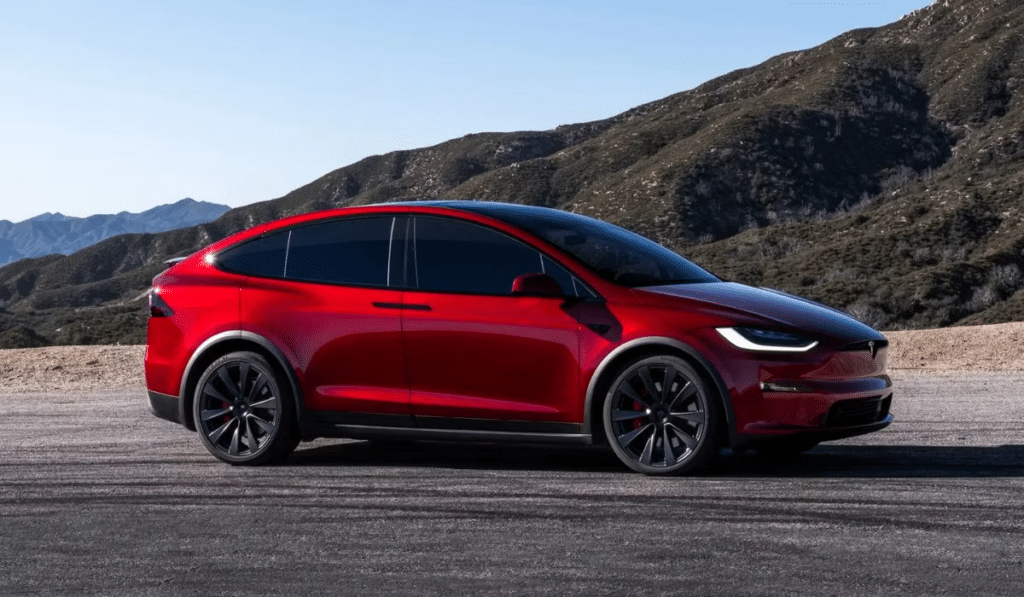 5 неща, които собствениците на Tesla биха искали да са верни за електромобилите им, и 5 които наистина са верни
