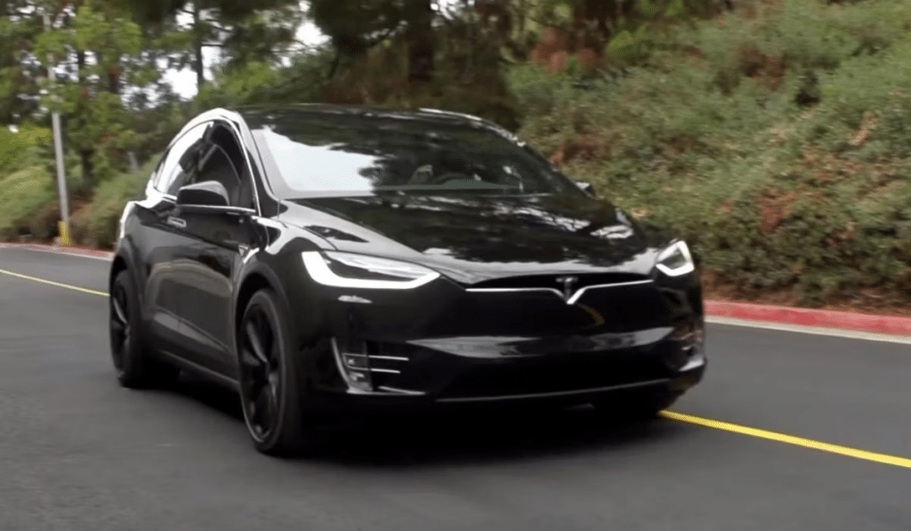 5 неща, които собствениците на Tesla биха искали да са верни за електромобилите им, и 5 които наистина са верни