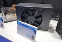 FSP показа 2500W захранване, към което наведнъж могат да се свържат четири RTX 4090