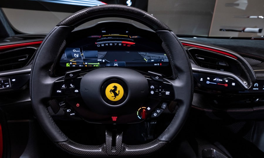 Ferrari разширява гамата Stradale с представянето на моделите SF90 XX с над 1000 к.с.