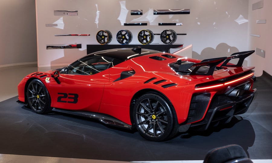 Ferrari разширява гамата Stradale с представянето на моделите SF90 XX с над 1000 к.с.