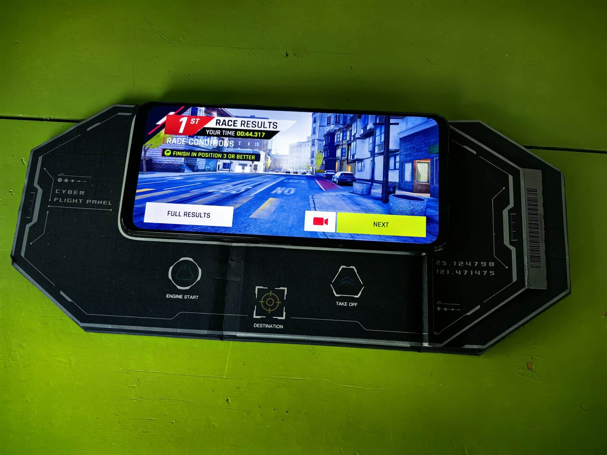 Asus ROG Phone 7 Ultimate – най-мощният смартфон за геймъри, който сме виждали