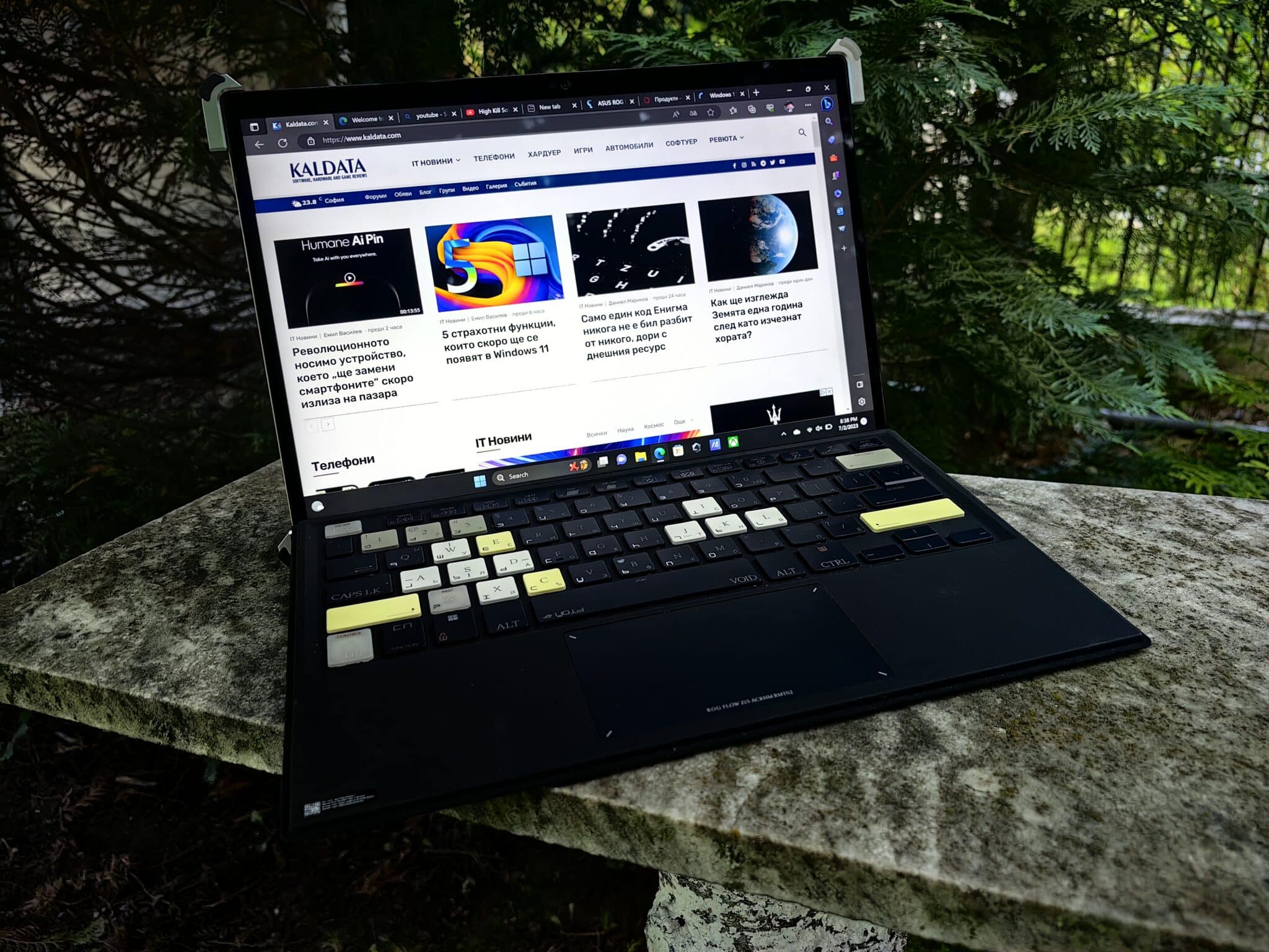 Asus ROG Flow Z13 ACRONYM – супер мощен геймърски лаптоп/таблет с уникална външност