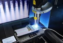 Нова лазерна технология прави ремонта на OLED дисплеите по-достъпен и по-бърз Нова лазерна технология прави ремонта на OLED дисплеите по-достъпен и по-бърз