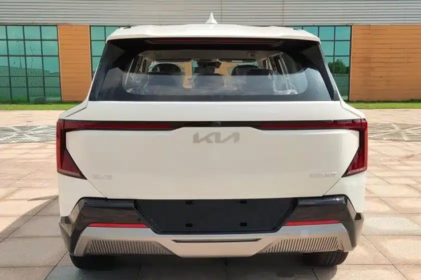 Китайско министерство „изпусна“ снимки на новата KIA EV5