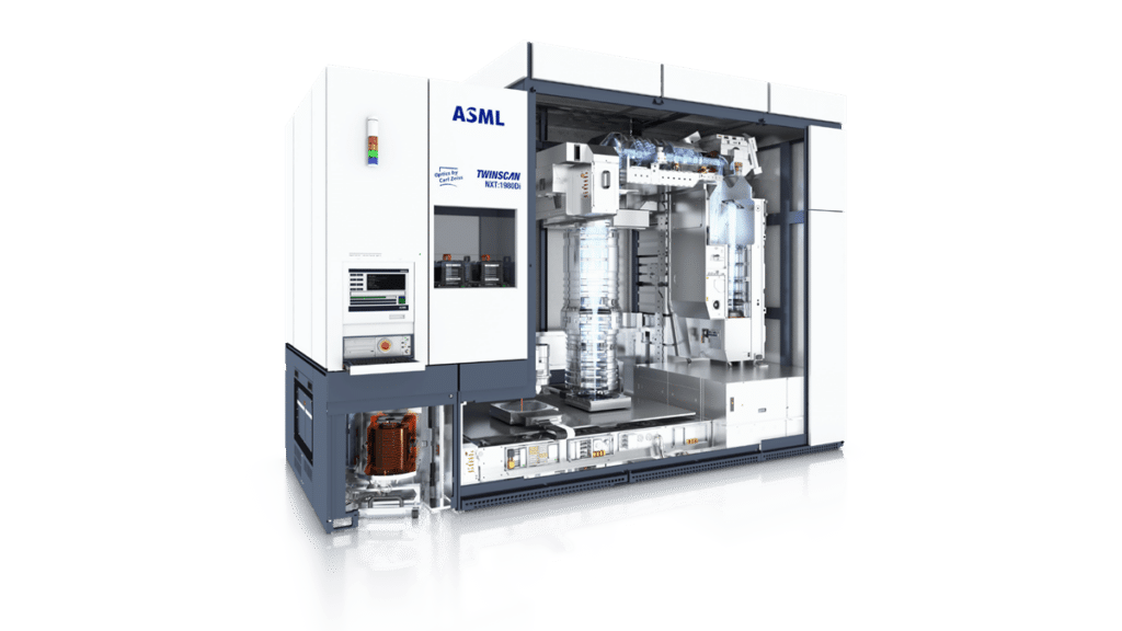 ASML ще може да доставя на Китай литографско оборудване за производство на чипове до края на тази година