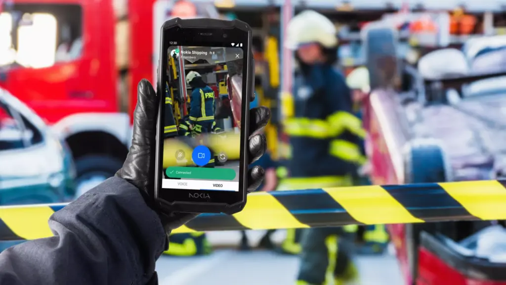 Финландската Nokia представи смартфони с индустриална здравина и 5G за работа в опасни среди