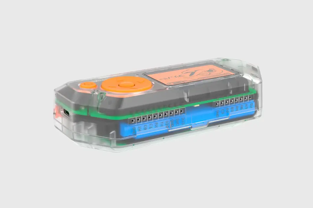Flipper Zero е пуснат в специална лимитирана версия с прозрачен корпус