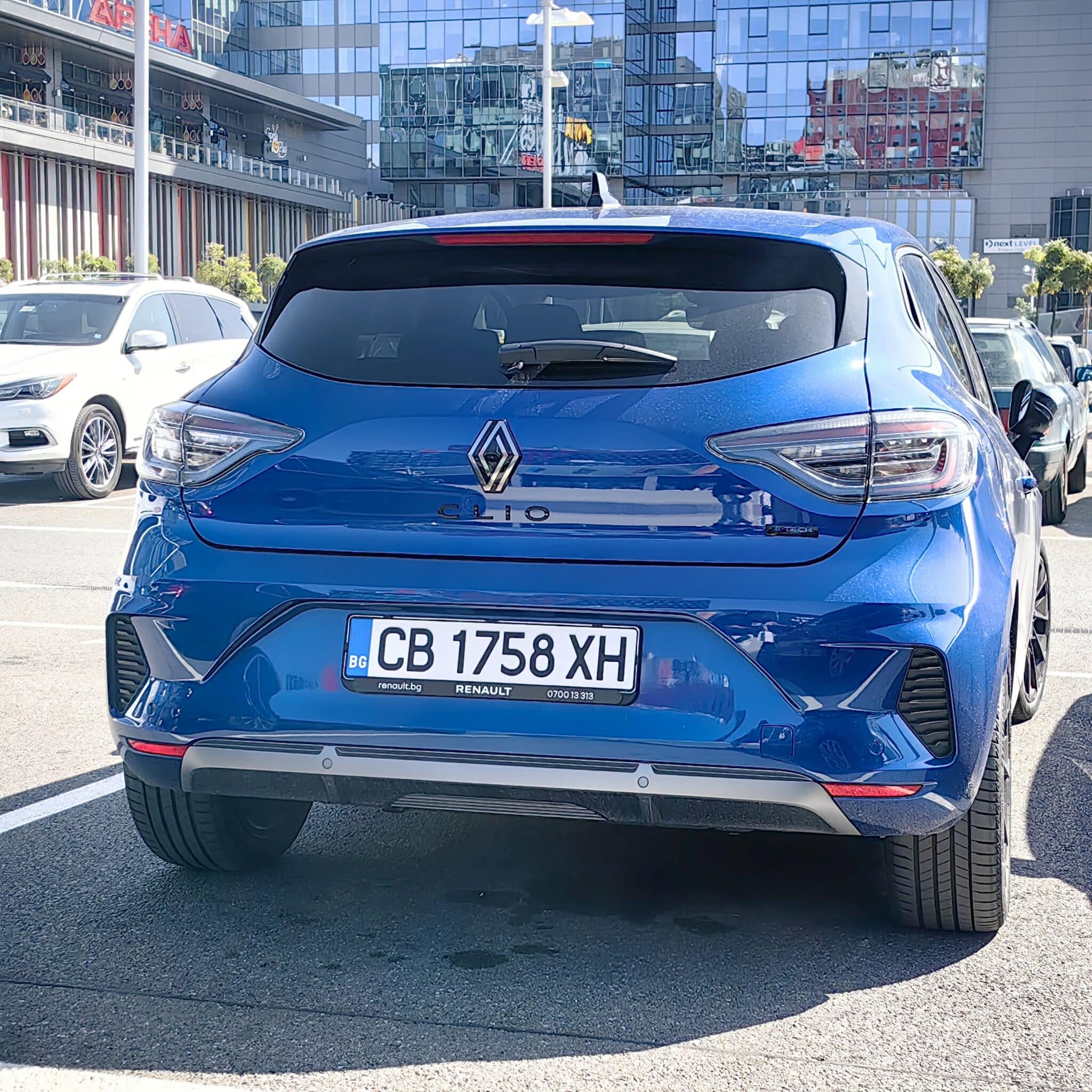 Шофирме Renault Clio 1.6 E-Tech Full Hybrid 145 – наелектризирана класика