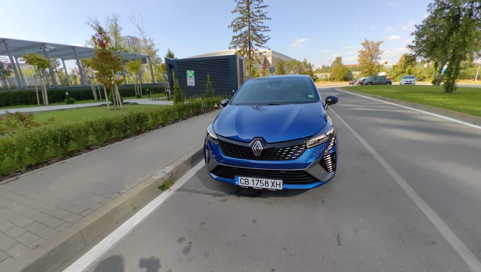 Шофирме Renault Clio 1.6 E-Tech Full Hybrid 145 – наелектризирана класика