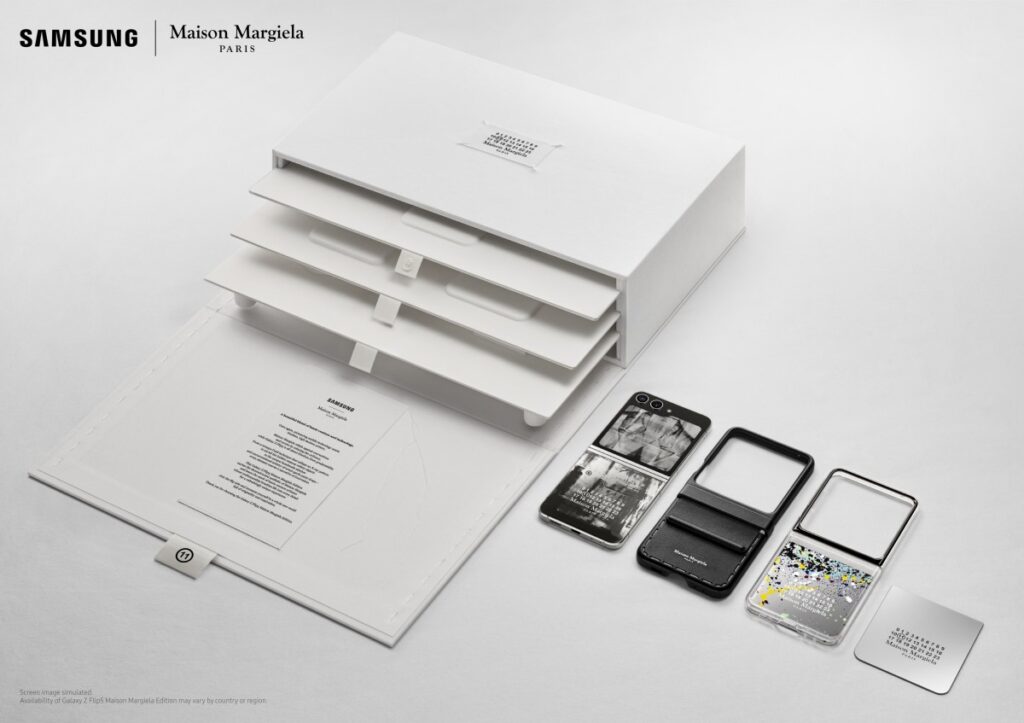 Samsung представи специална версия Galaxy Z Flip5 Maison Margiela Edition