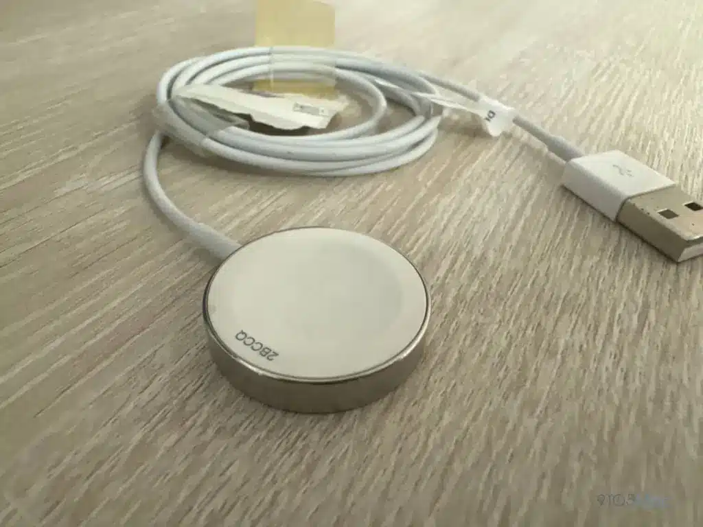 Вижте един от най-ранните предпроизводствени прототипи на Apple Watch, намирани някога