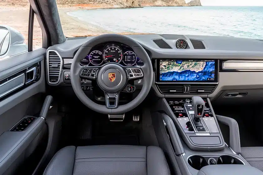 Как да си избереш Porsche Cayenne? Ето кои години на производство са препоръчителни да си вземете екземпляр и кои трябва избягвате