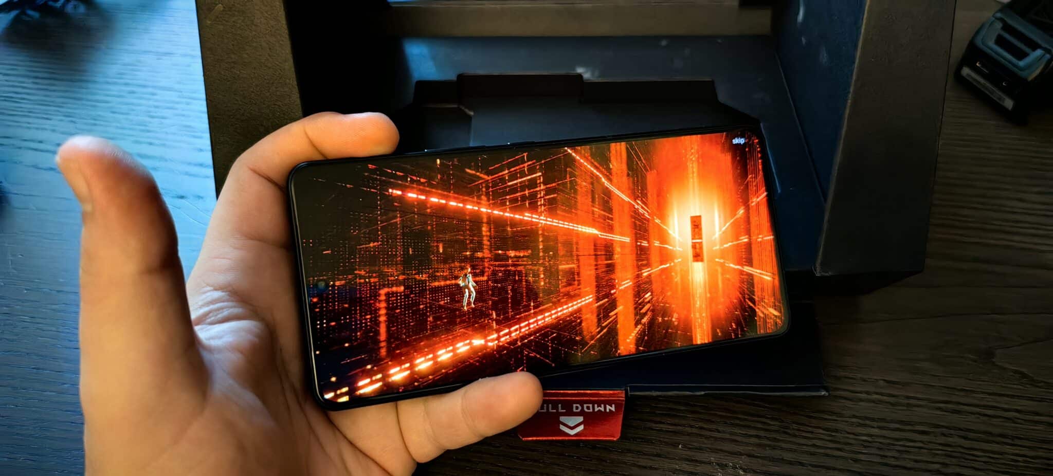 Asus ROG Phone 8 Pro – мощен и стилен геймърски смартфон