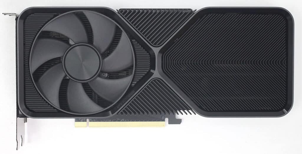 Първи тестове на NVIDIA GeForce RTX 4070 Super: тя е с 16% по-бърза от RTX 4070 и е на същата цена