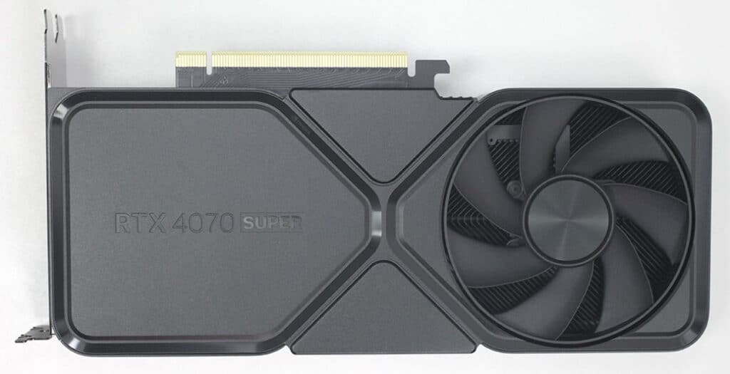 Първи тестове на NVIDIA GeForce RTX 4070 Super: тя е с 16% по-бърза от RTX 4070 и е на същата цена