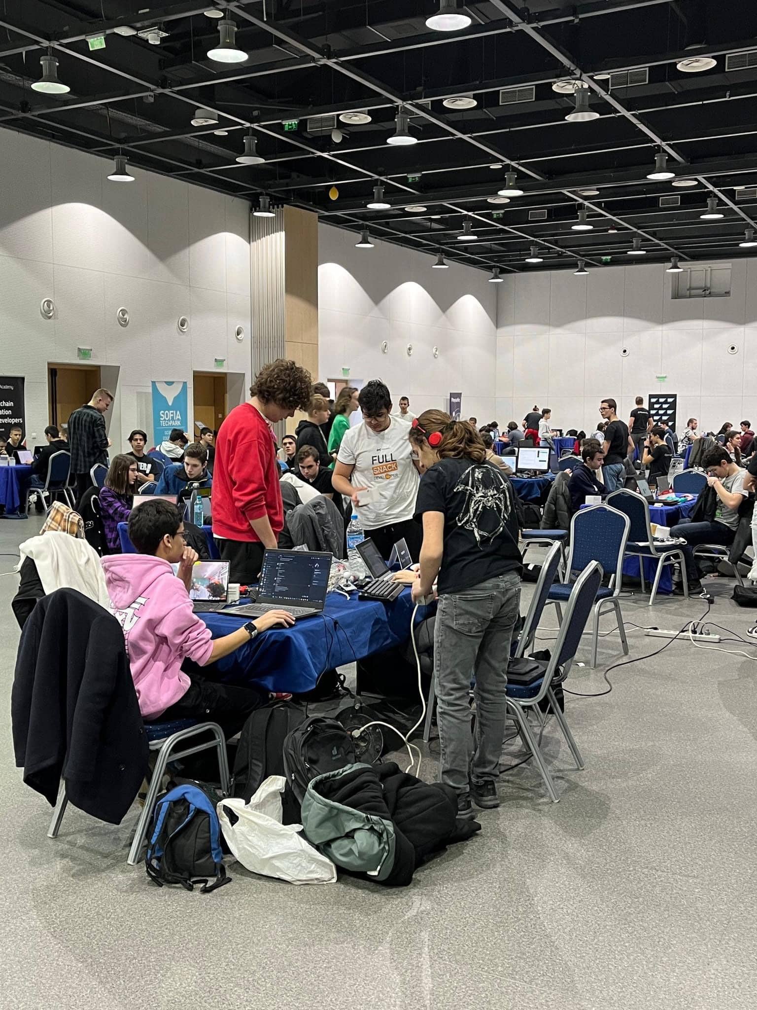 Hack TUES X стартира през март 2024 година