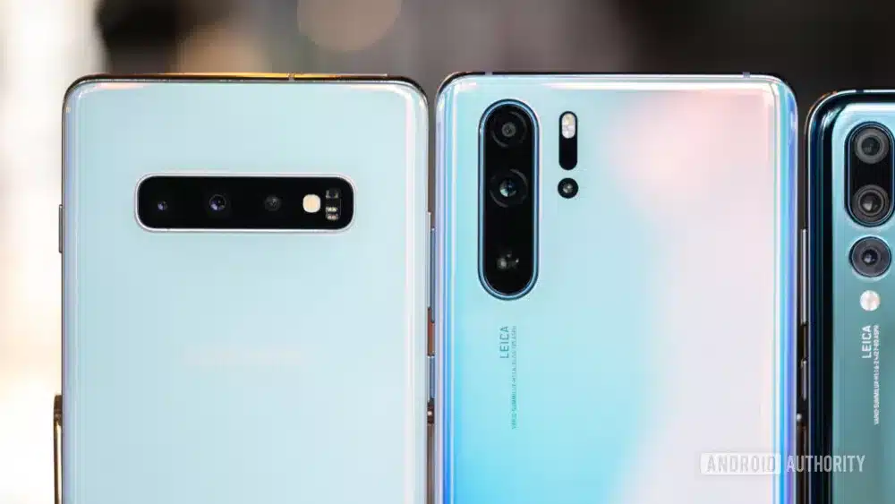 Мнение: санкциите към Huawei са най-лошото нещо, което можеше да се случи на Samsung и Android