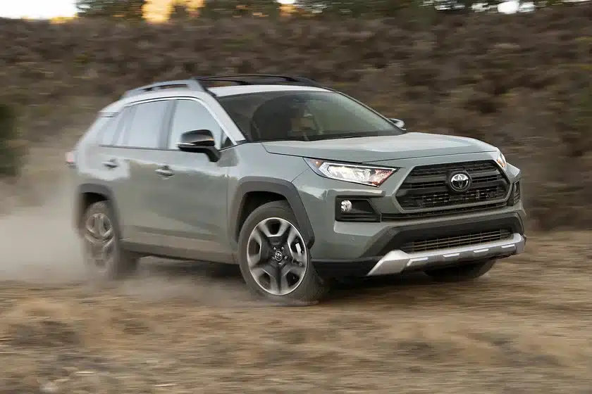 Кои са най-добрите моделни години на Toyota RAV4?